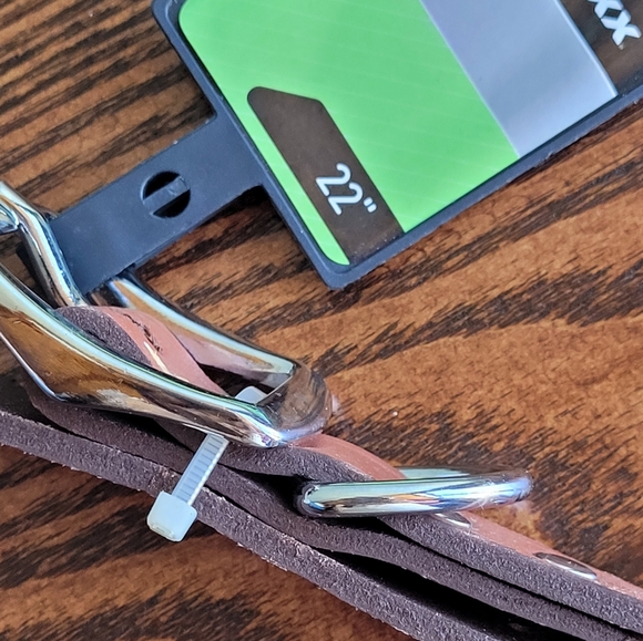 2 /$15. New Brown Leather Dog Collar Ruffmaxx Size 22" NWT - Picture 6 of 7